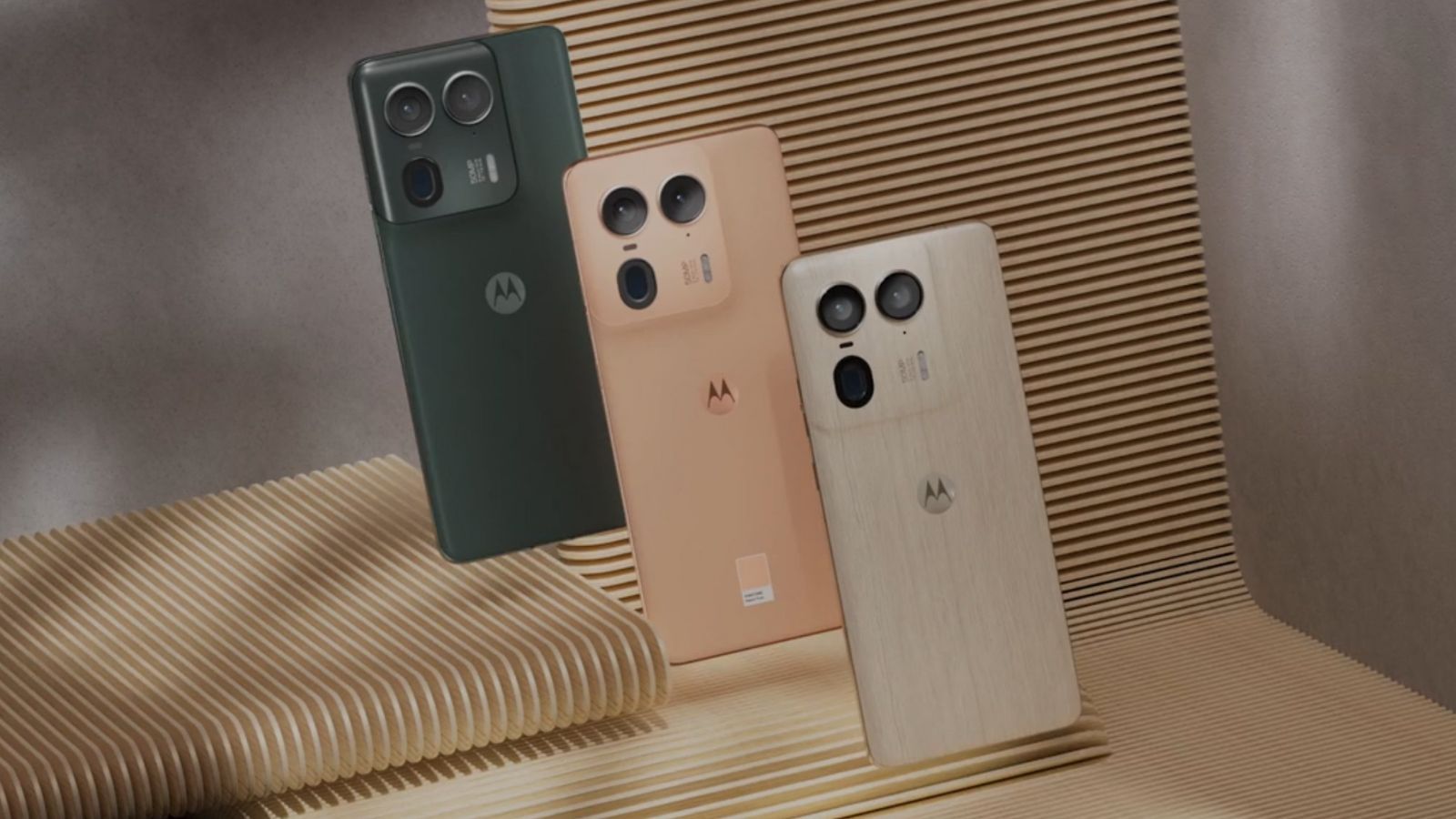 Motorola Edge 70 Ultra Leaked Renders Reveal a Redesigned Back Panel Motorola Edge 70 Ultra Leaked Renders Reveal a Redesigned Back Panel