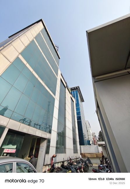 Motorola Edge 70 Ultrawide Camera shot 5