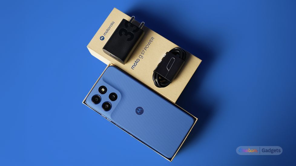 Moto G57 Power box and bo contents 