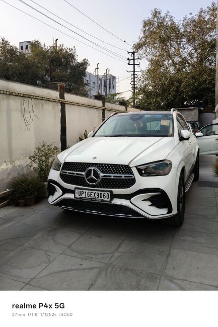 Realme P4x main photo of a Car Realme P4x main photo of a Car