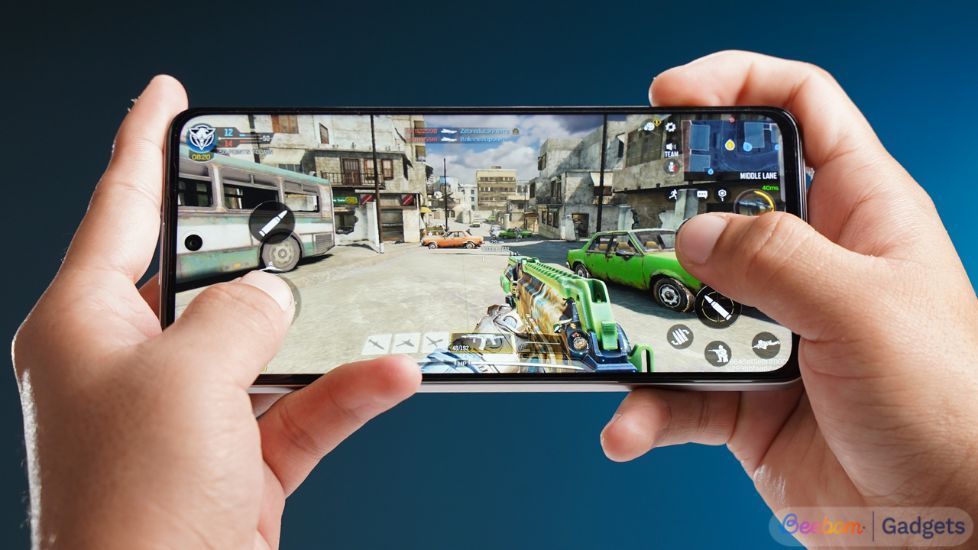 Realme P4x with CoD Mobile running Realme P4x with CoD Mobile running