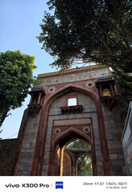 Vivo X300 Pro Main Camera shot 3 Vivo X300 Pro Main Camera shot 3