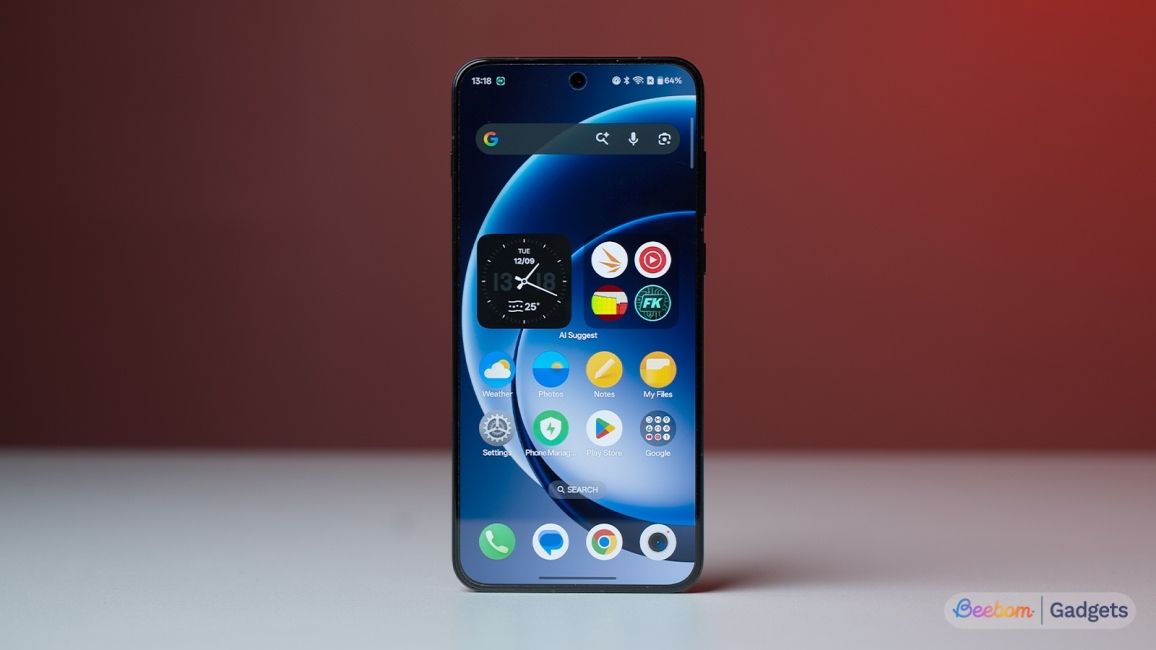 OnePlus 15R display homescreen 