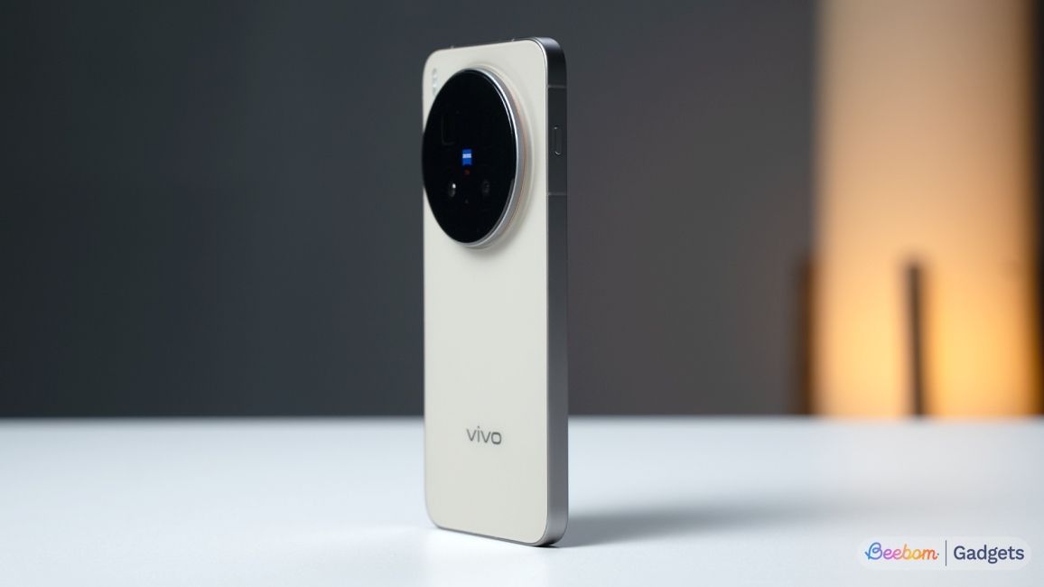 Vivo X300 Pro from the side on a white desk Vivo X300 Pro from the side on a white desk