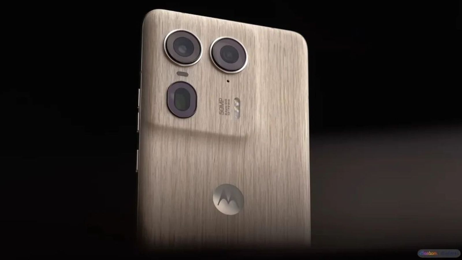 Motorola Edge 70 Ultra Leaked Press Renders Reveal a Redesigned Back Panel thumbnail Motorola Edge 70 Ultra Leaked Press Renders Reveal a Redesigned Back Panel thumbnail