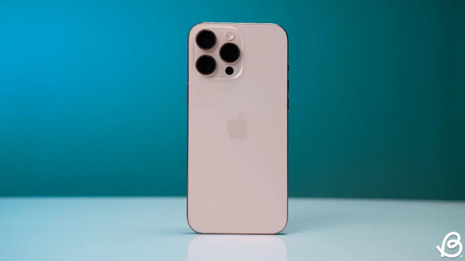 iPhone 16 Pro Gets a Major Price Drop in India Ahead of Year End