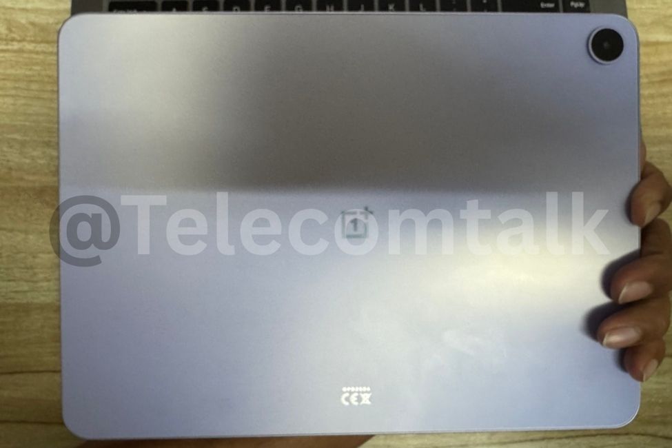 OnePlus Pad Go 2 from the back OnePlus Pad Go 2 from the back