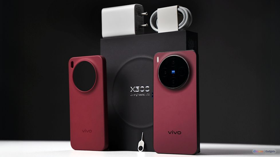 Vivo X300 box contents