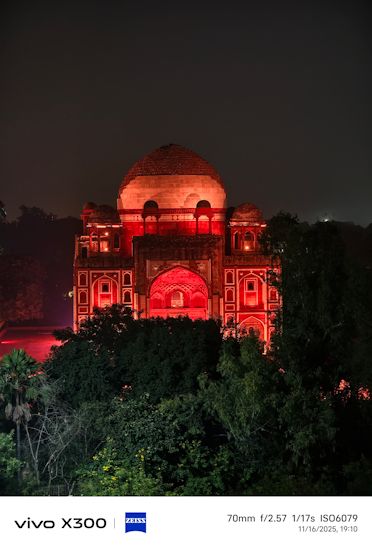 Vivo X300 eve 70mm shot lake