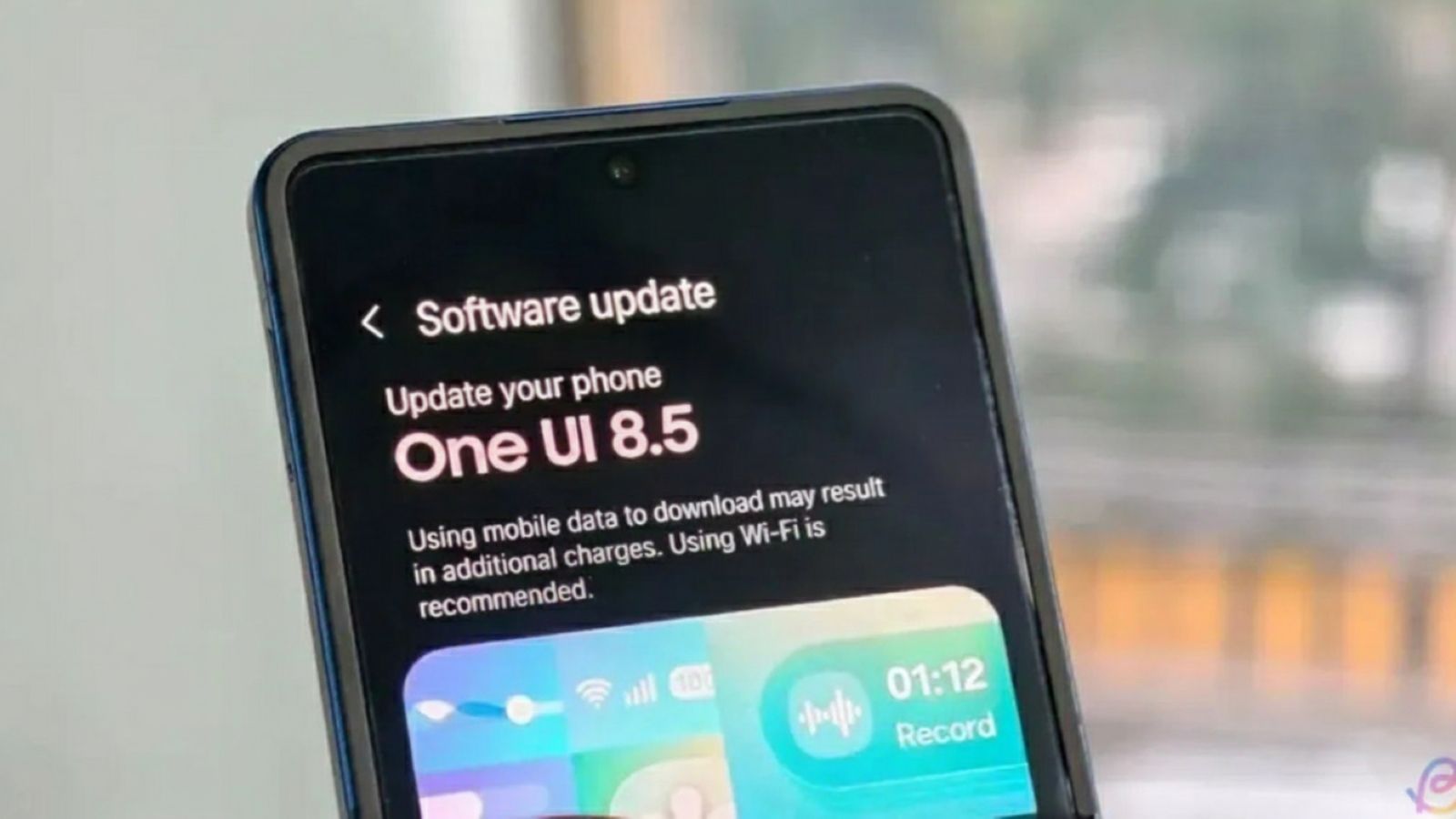 Samsung One UI 8.5 Update Brings Unlock Animations and AOD Brightness Controls thumbnail