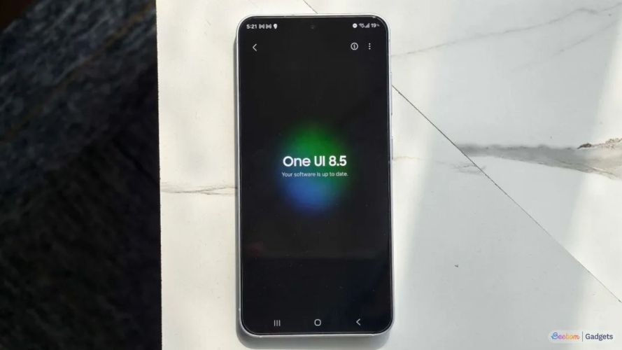 One UI 8.5 version on the screen