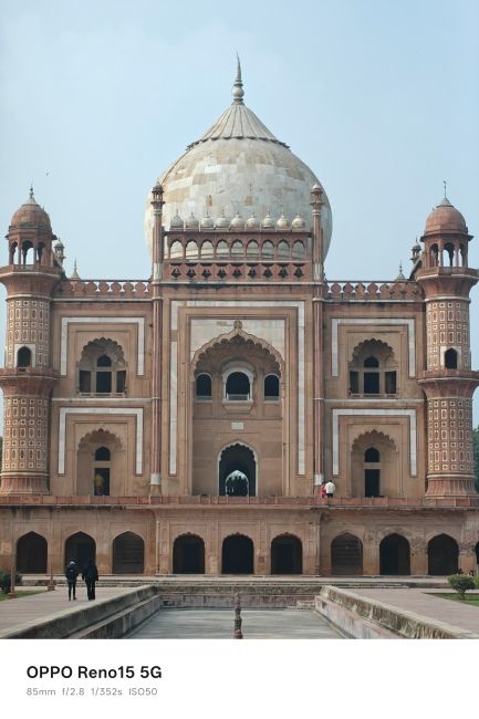 Oppo Reno 15 periscope shot 7