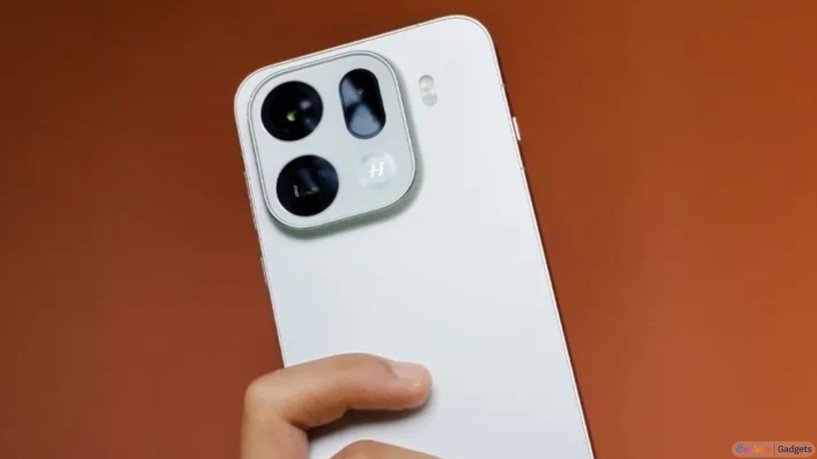 Oppo Find X9 Ultra Spotted with a Major Teleconverter Upgrade