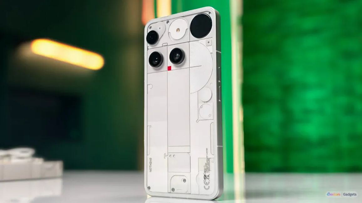 Nothing Phone (3) White back design showcased