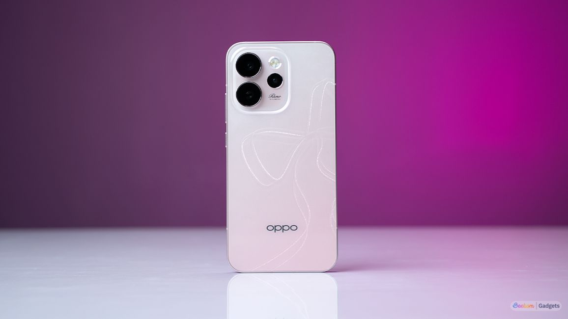 Oppo Reno 15 Pro Mini crystal pink back design showcased Oppo Reno 15 Pro Mini crystal pink back design showcased