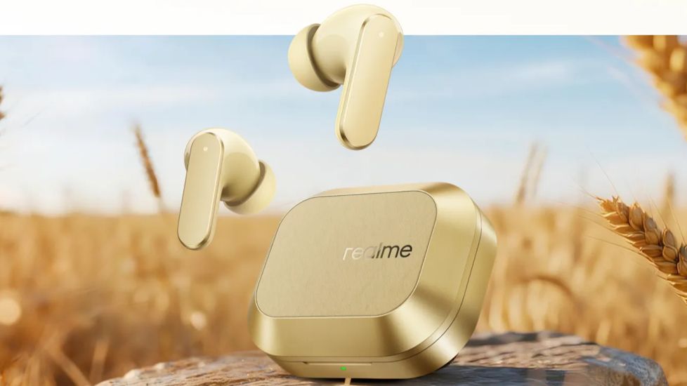 Realme Buds Air 8 gold colour design Realme Buds Air 8 gold colour design
