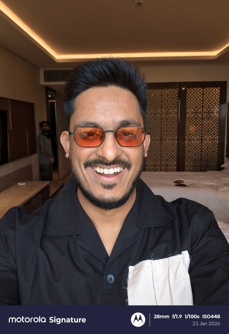 Motorola Signature Selfie Camera Shot 2