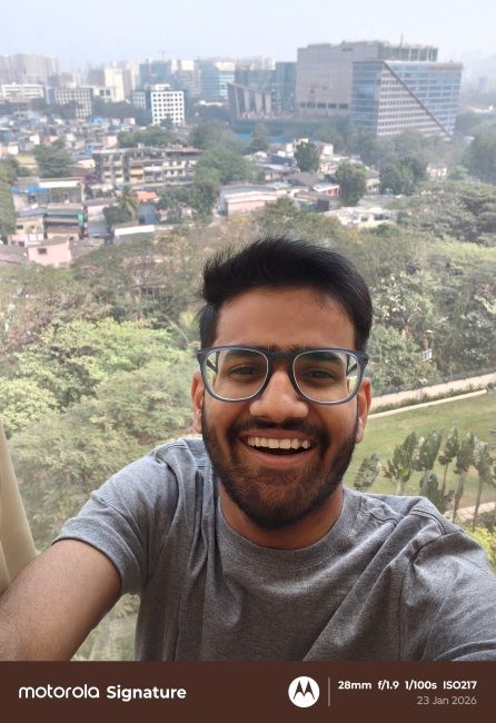 Motorola Signature Selfie Camera Shot 3