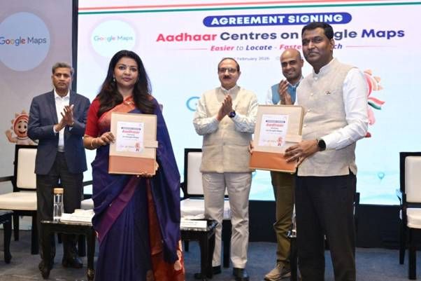 Aadhaar Centres on Google Maps official banner image