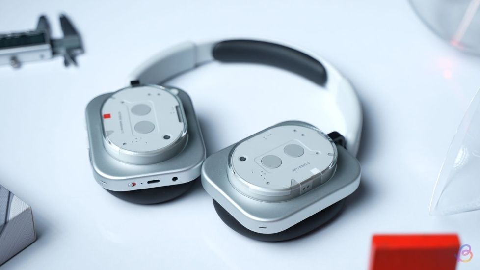 Nothing Headphone (1) laying flat on a table