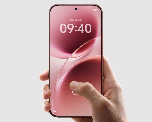 Vivo V70 from the front