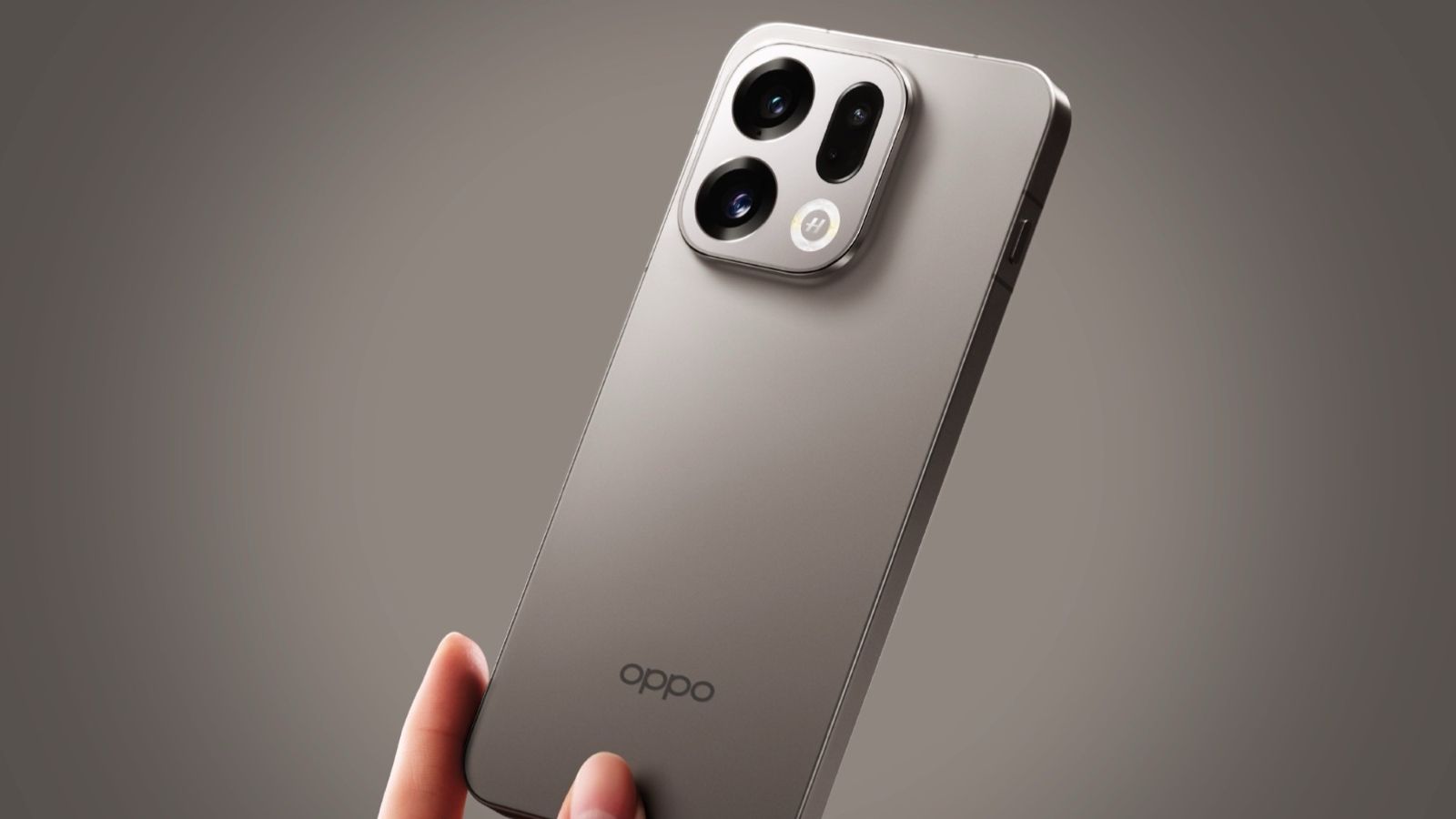 Oppo Find X9s from the back