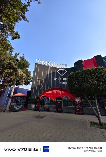 V70 Elite Ultrawide 2