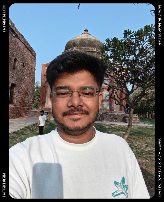 Nothing Phone (4a) Pro Selfie camera shot 1