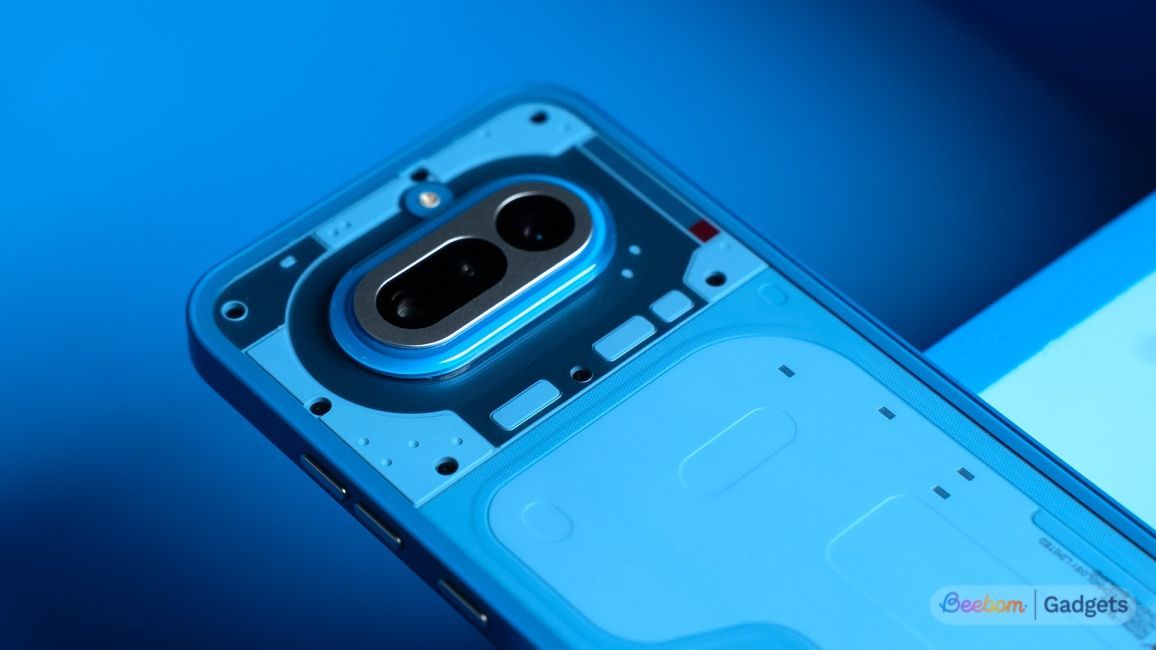 Nothing Phone (4a) cameras closeup