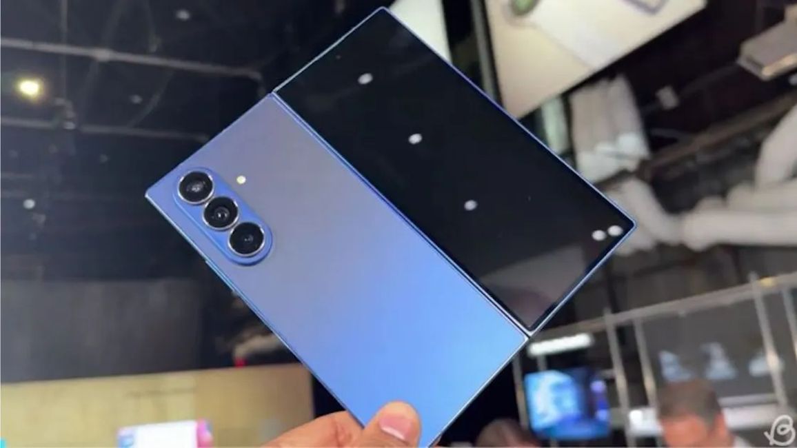 Galaxy Z Fold 7 in hand design showcased