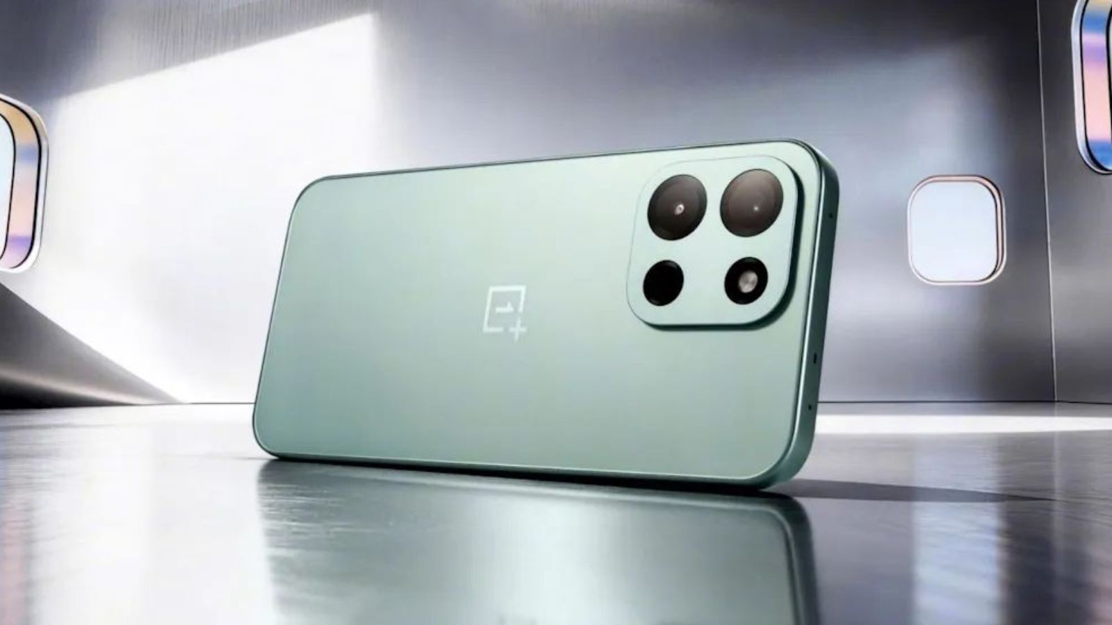 OnePlus Nord 6 Naruto Edition Spotted in the Wild Ahead of India Launch thumbnail