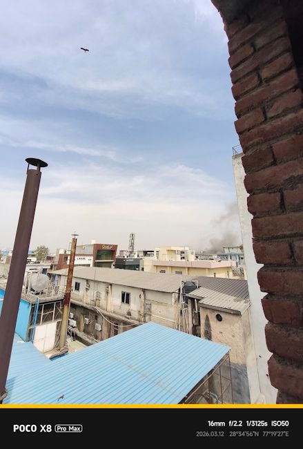 Poco X8 Pro Max 16mm smoke shot