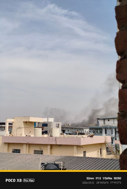 Poco X8 Pro Max 52mm smoke shot