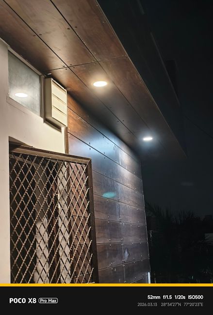 Poco X8 Pro Max lights 52mm night shot