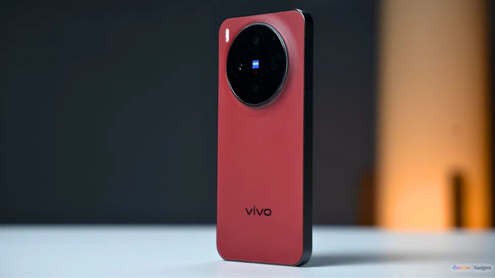 Vivo X300s Teased to Launch Soon with 6.78-Inch 144 Hz AMOLED Display and Ultra-Sensory Vibration Motor 