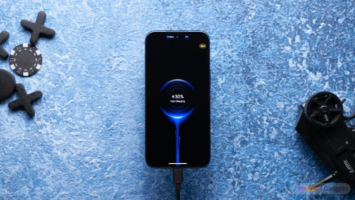 Ai Plus Nova 2 Ultra 5G charging animation 