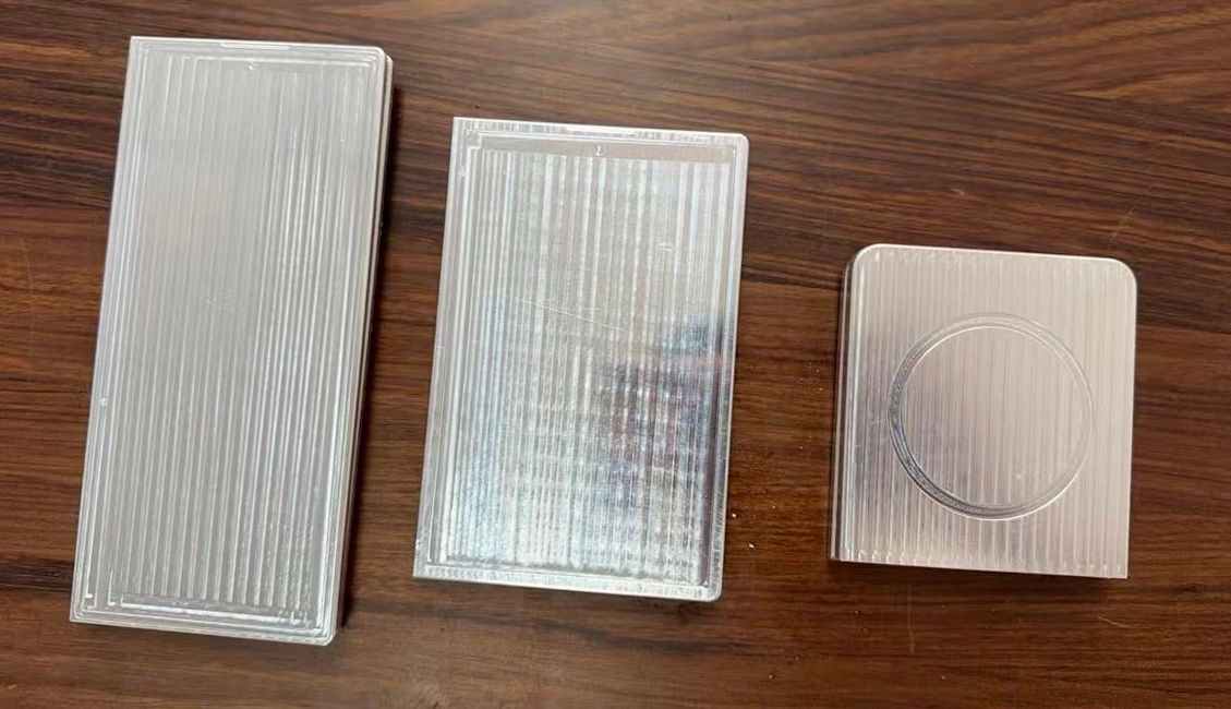 Galaxy Z Fold 8 and Galaxy Z Flip 8 dummy units leaked