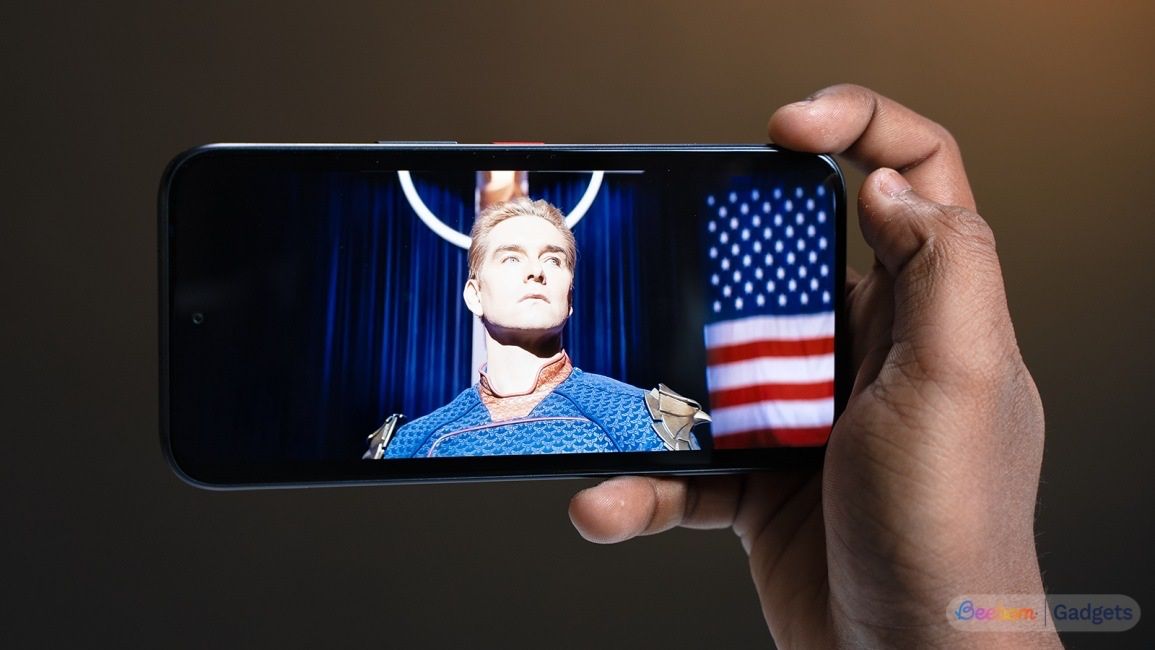 The boys shown on the display of the Ai Plus Nova 2 Ultra 5G 