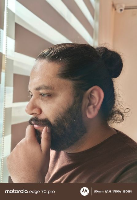 Motorola Edge 70 Pro zoomed in shot 3