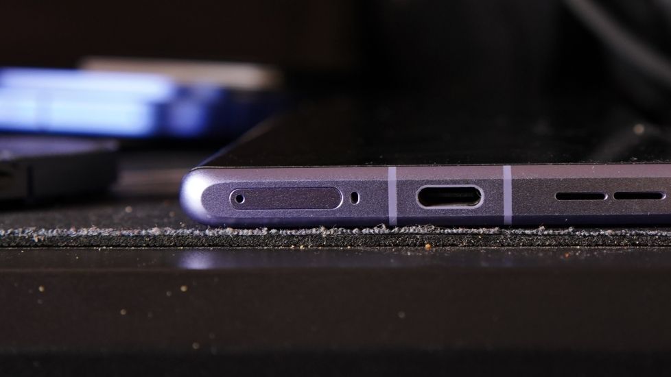 SIM Card Slot on OnePlus phone