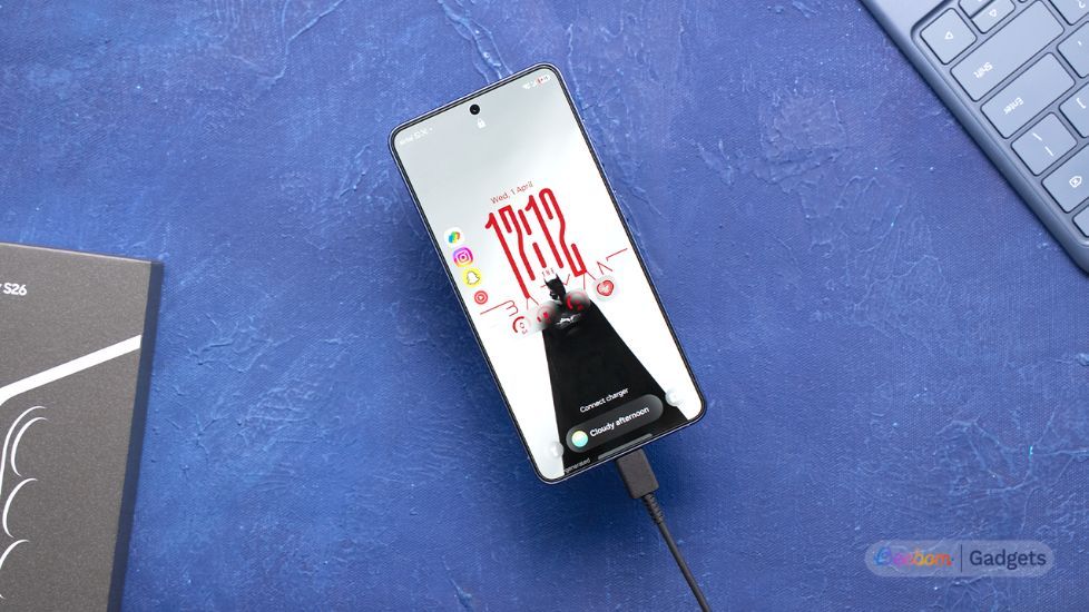 Samsung Galaxy S26 charging shot Samsung Galaxy S26 charging shot