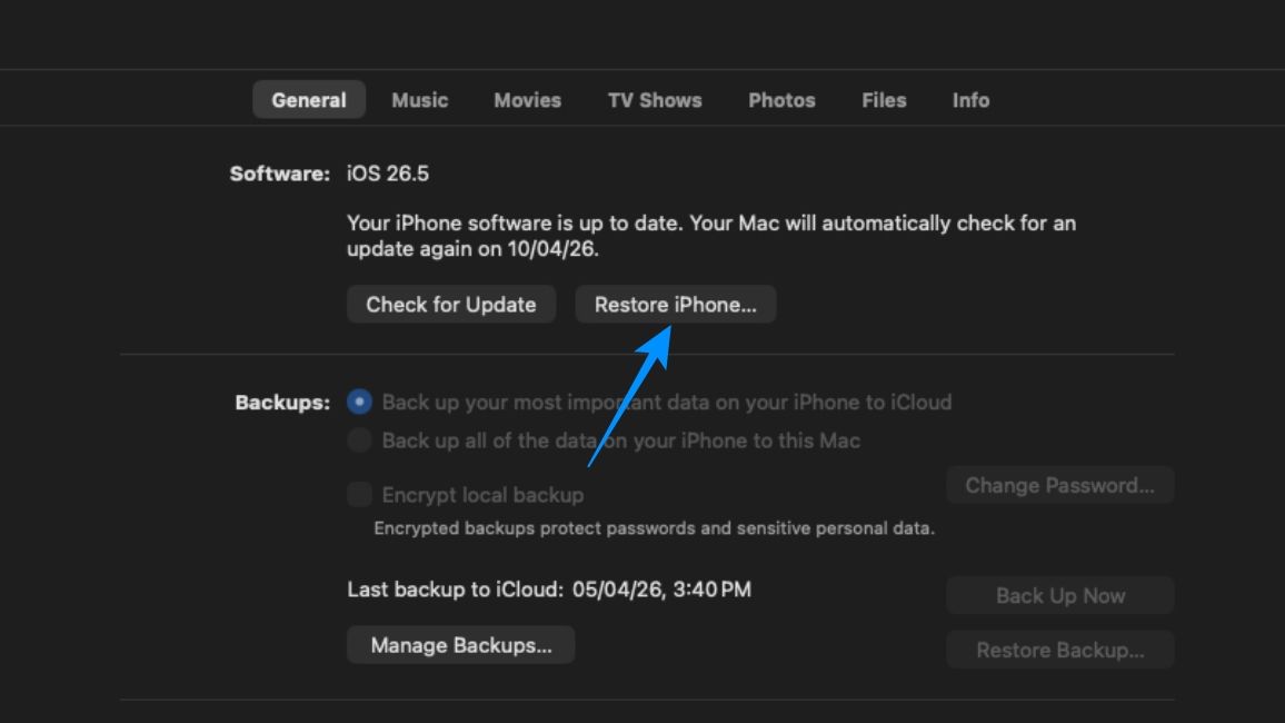 Select Restore iPhone option on Mac Select Restore iPhone option on Mac