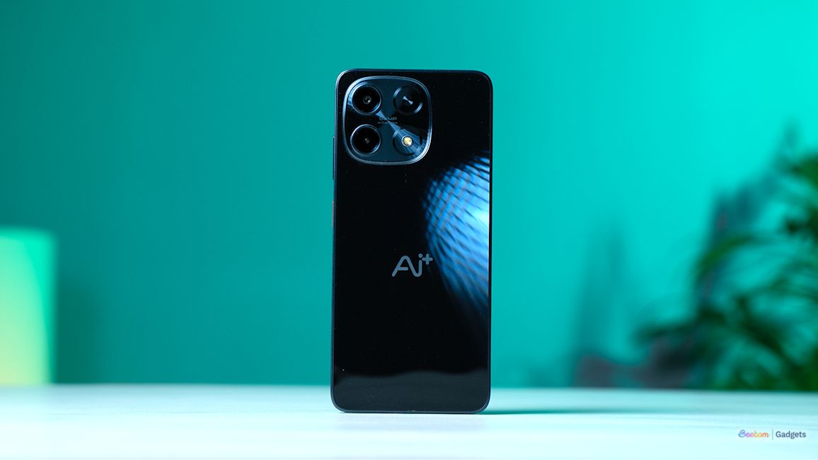 Ai+ Nova 2 5G back design black showcased