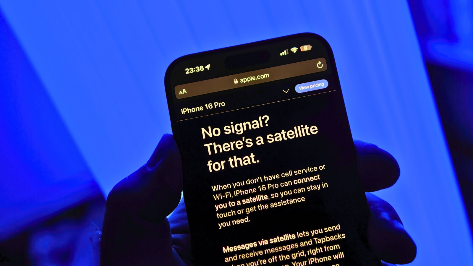 Amazon Signs Deal with Apple to Power iPhone Satellite Connectivity via Leo Network thumbnail