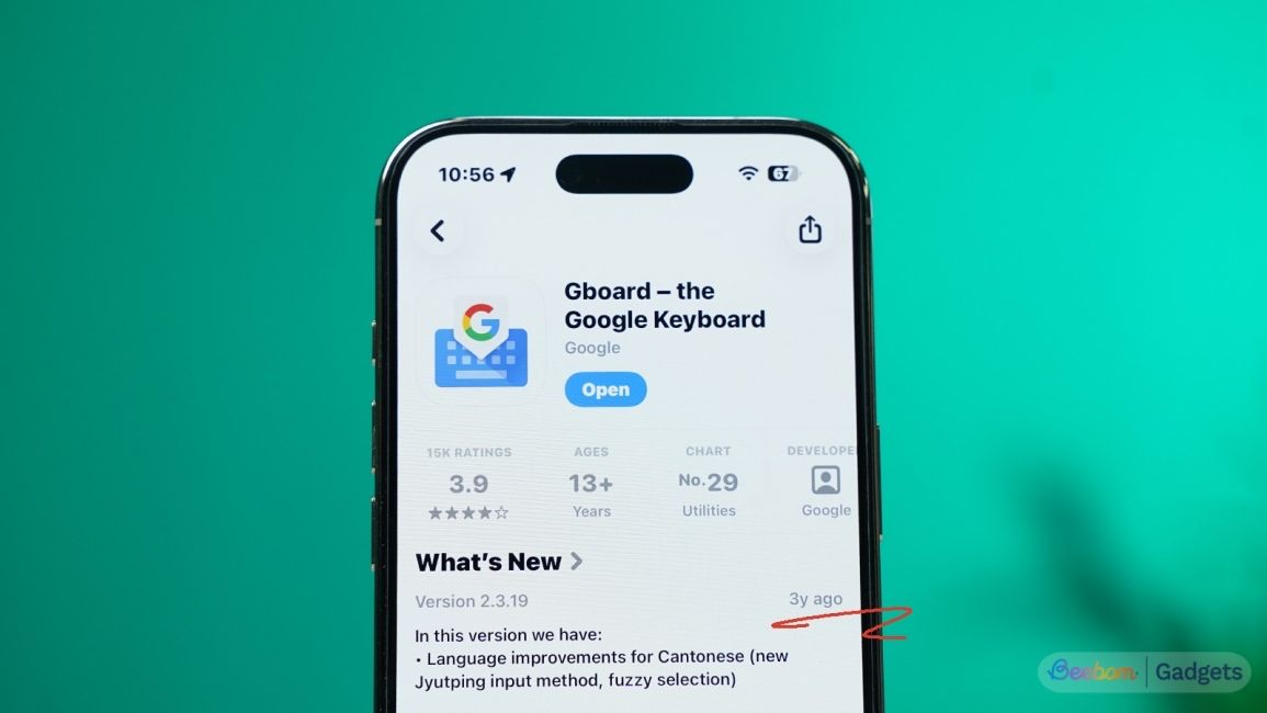 iPhone-screen-displaying-GBoard-App-Store-page