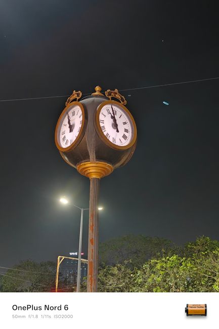 OnePlus Nord 6 50mm clock night shot OnePlus Nord 6 50mm clock night shot