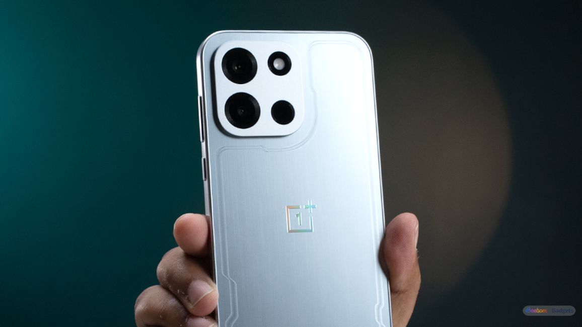 OnePlus Nord 6 cameras close up OnePlus Nord 6 cameras close up