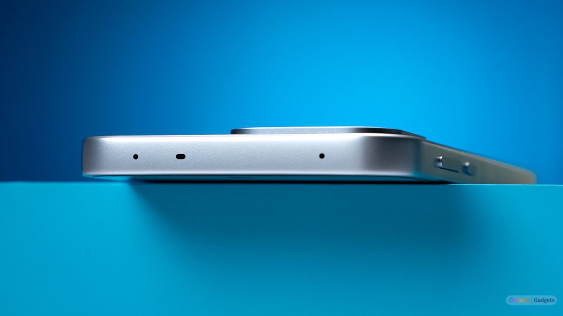 OnePlus Nord 6 top firing speaker OnePlus Nord 6 top firing speaker