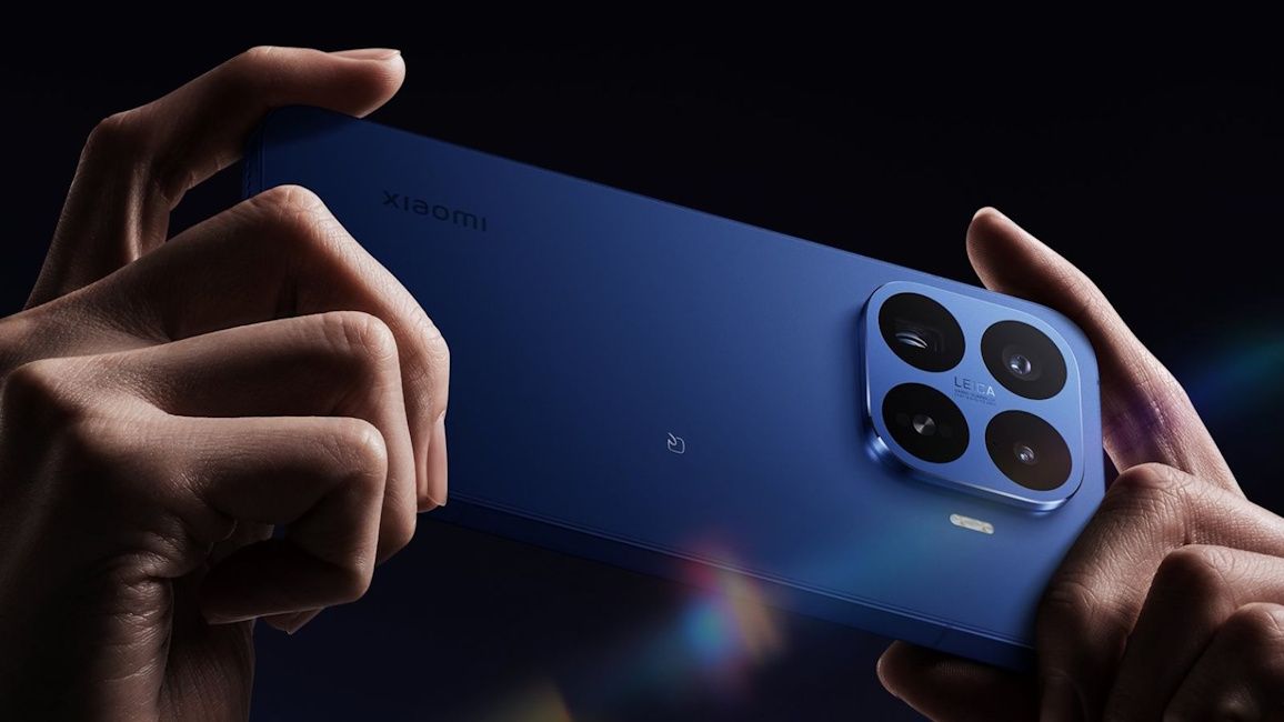 Xiaomi 17T Pro in Deep Blue