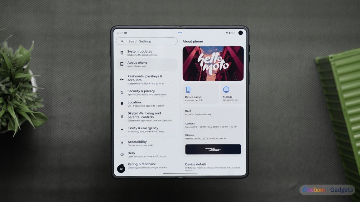 About page of the Motorola Razr Fold